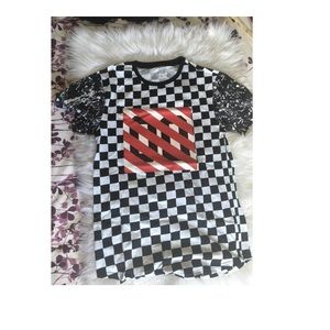 Young men’s shirt size medium new without tags